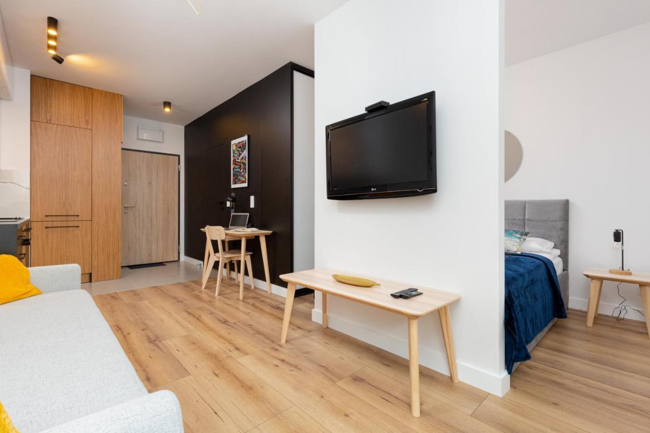 Atrium Promenada Apartments Goclaw By Noclegi Renters وارسو المظهر الخارجي الصورة